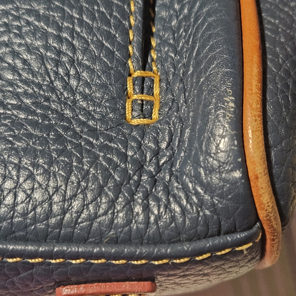 NWT - Vintage Dooney & Bourke Navy and Tan Leather Satchel - Picture 12 of 13